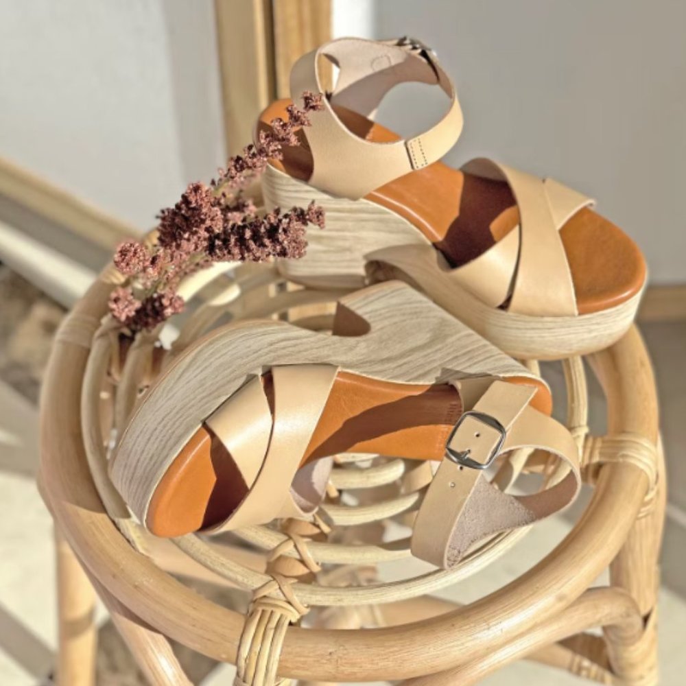 HANKS Keita platform sandal in beige leather sz 38